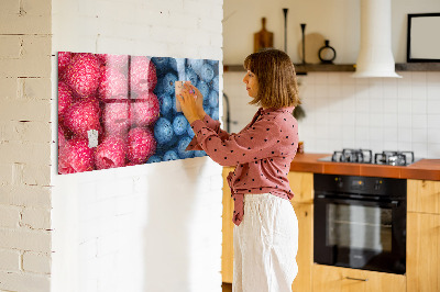 Magnetic kitchen board Berries and raspberries