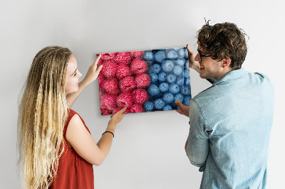 Magnetic kitchen board Berries and raspberries