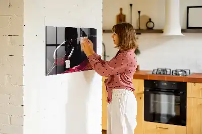Magnetic dry erase board wine