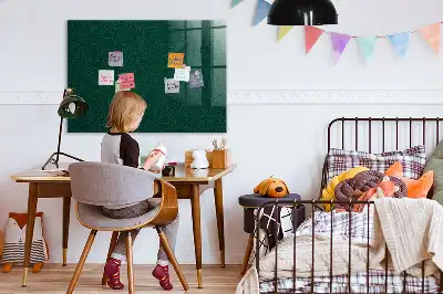 Magnetic dry erase board with leaf pattern
