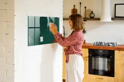 Magnetic dry erase board with leaf pattern