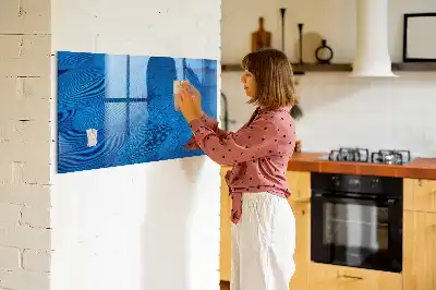 Magnetic dry erase board with bird feathers design