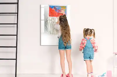 Magnetic writing board with Hello Summer design