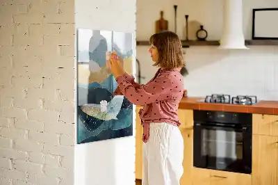 Magnetic writing board marble whale design