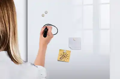 Magnetic erase board Off-white