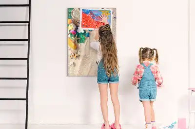 Magnetic erase board sandy beach design