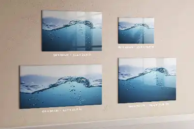 Magnetic marker board water detail