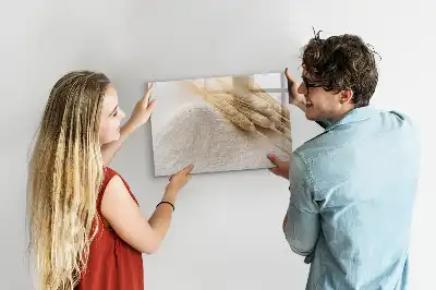 Magnetic marker board flour