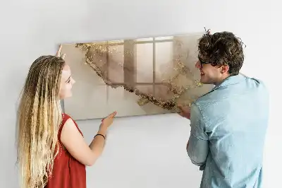 Magnetic marker board in gold marble