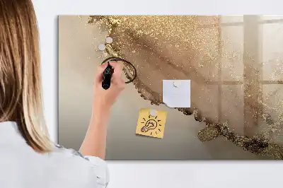 Magnetic marker board in gold marble