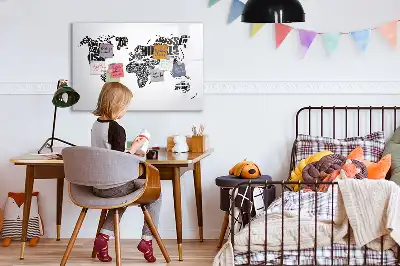 Magnetic marker board world map design