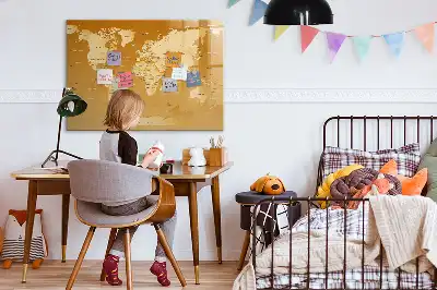 Magnetic marker board world map design