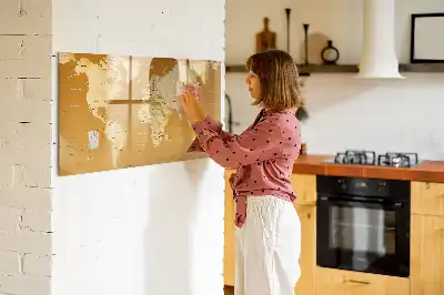 Magnetic marker board world map design