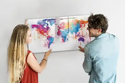 Magnetic marker board world map design