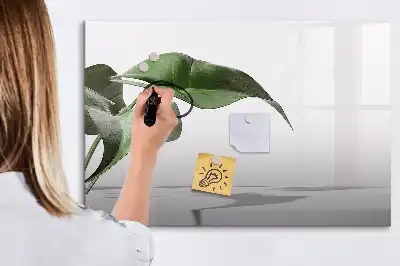 Magnetic marker board with abstract leaves design