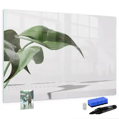 Magnetic marker board with abstract leaves design