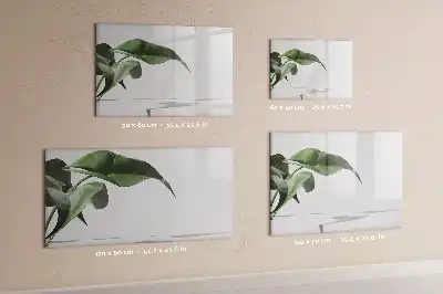 Magnetic marker board with abstract leaves design