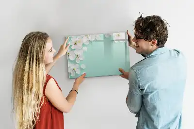 Magnetic marker board floating daisies design