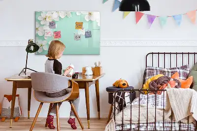 Magnetic marker board floating daisies design