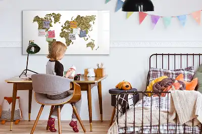 Magnetic marker board world map design