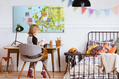 Magnetic marker board world map with flags
