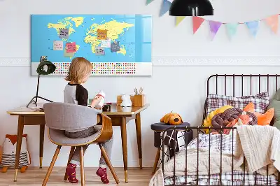 Magnetic marker board classic world map design