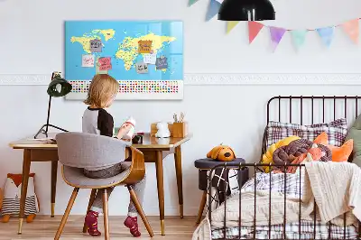 Magnetic marker board classic world map design