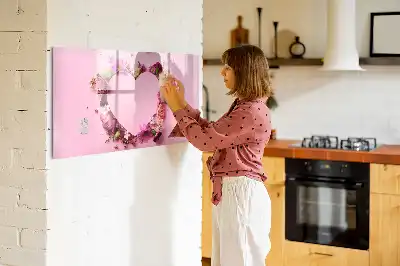 Magnetic marker board heart of flowers design