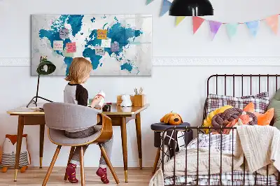 Magnetic marker board world map design