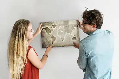 Magnetic marker board world map design