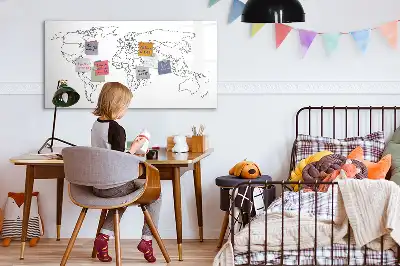Magnetic marker board world map design