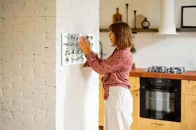 Magnetic marker board tree species theme