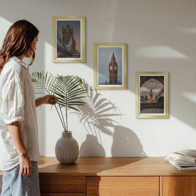 Photo frame wall Views of London with the bridge and Big Ben