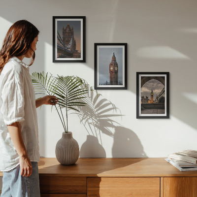 Photo frame wall Views of London with the bridge and Big Ben