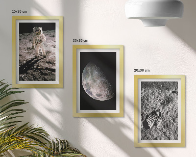 Photo frame wall Astronaut on the Moon Footprint Photo