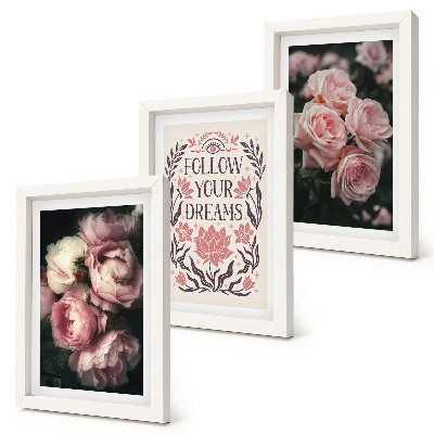 Photo frame wall Vintage roses with the inscription about dreams
