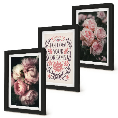 Photo frame wall Vintage roses with the inscription about dreams