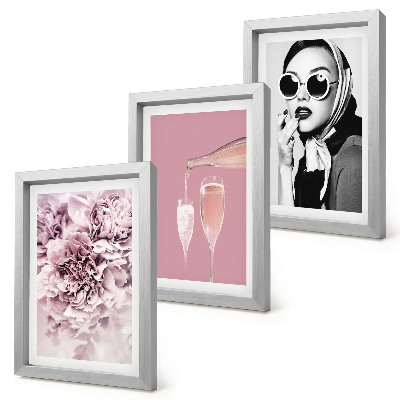 3-piece wall art set Flowers in shades of pink and an elegant woman