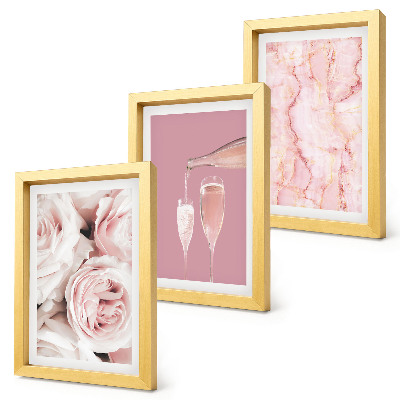 Framed triptych Champagne roses and a pastel marble background