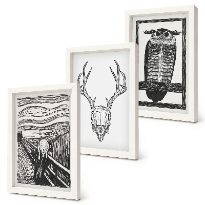 Photo frame wall Inspired by the Scream image with a skull and owl in a graphic style
