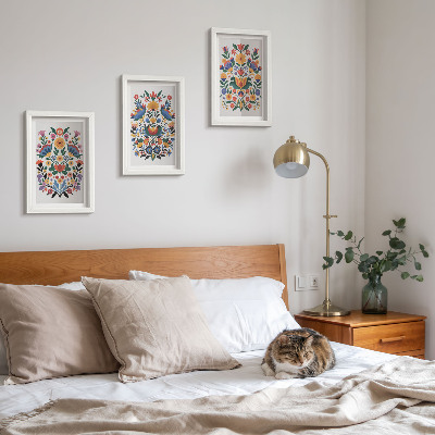 3-piece wall art set Floral patterns in intense colors on a white background