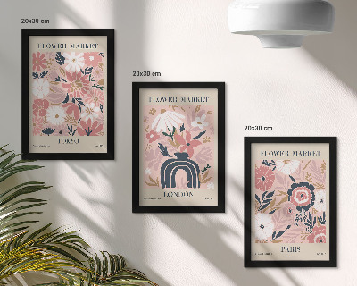 Photo frame wall Floral motifs in Tokyo, London and Paris