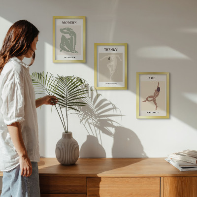 3-piece wall art set Stylish characters in minimalist shades
