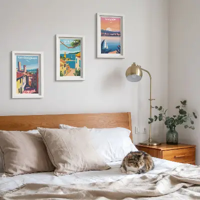Photo frame wall set with Italian towns and retro seaside landscapes