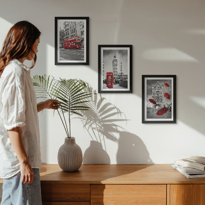 3-piece wall art set Red accents and famous London buildings