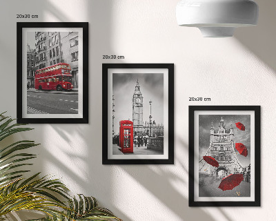 3-piece wall art set Red accents and famous London buildings
