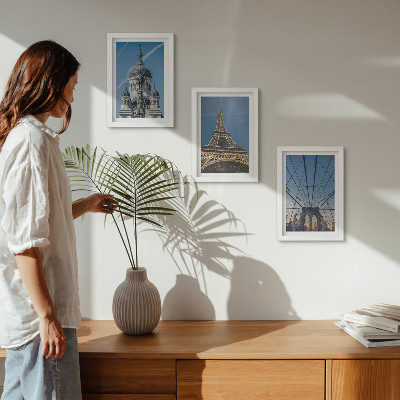 Photo frame wall Views of famous buildings from various cities around the world