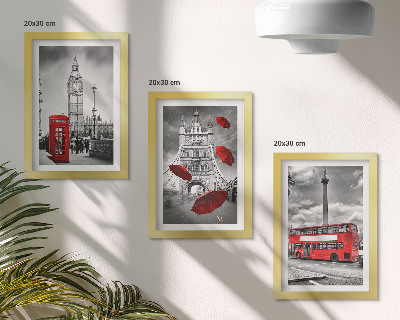 3-piece wall art set London views with a red umbrella and a bus