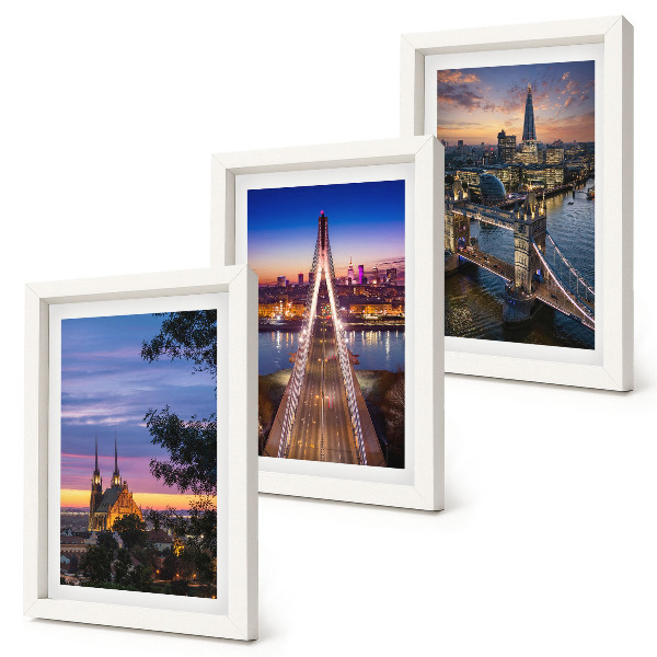 Photo frame wall City views with bridges and sunsets