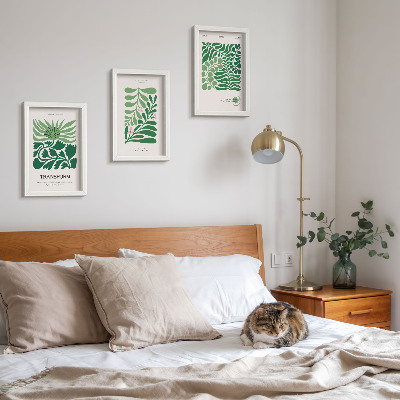 3-piece wall art set A set of green leaves and plants in various shapes